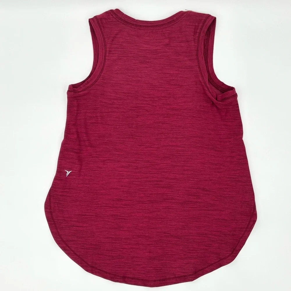 EUC Old Navy Active Tank Tops Bundle
